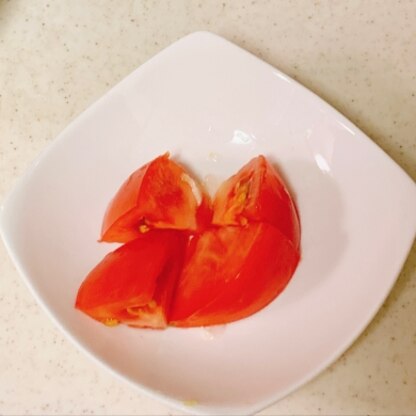 夢シニアさん♡暑い日にさっぱりしたトマトとっても美味しいですねෆˎˊ˗˭̴̵̶͈ૣ؎ ˭̴̵̶͈‎٭♡素敵なレシピをありがとうございますˁ῁̮ˀˁ῁̱ˀˁ῁̥ˀ